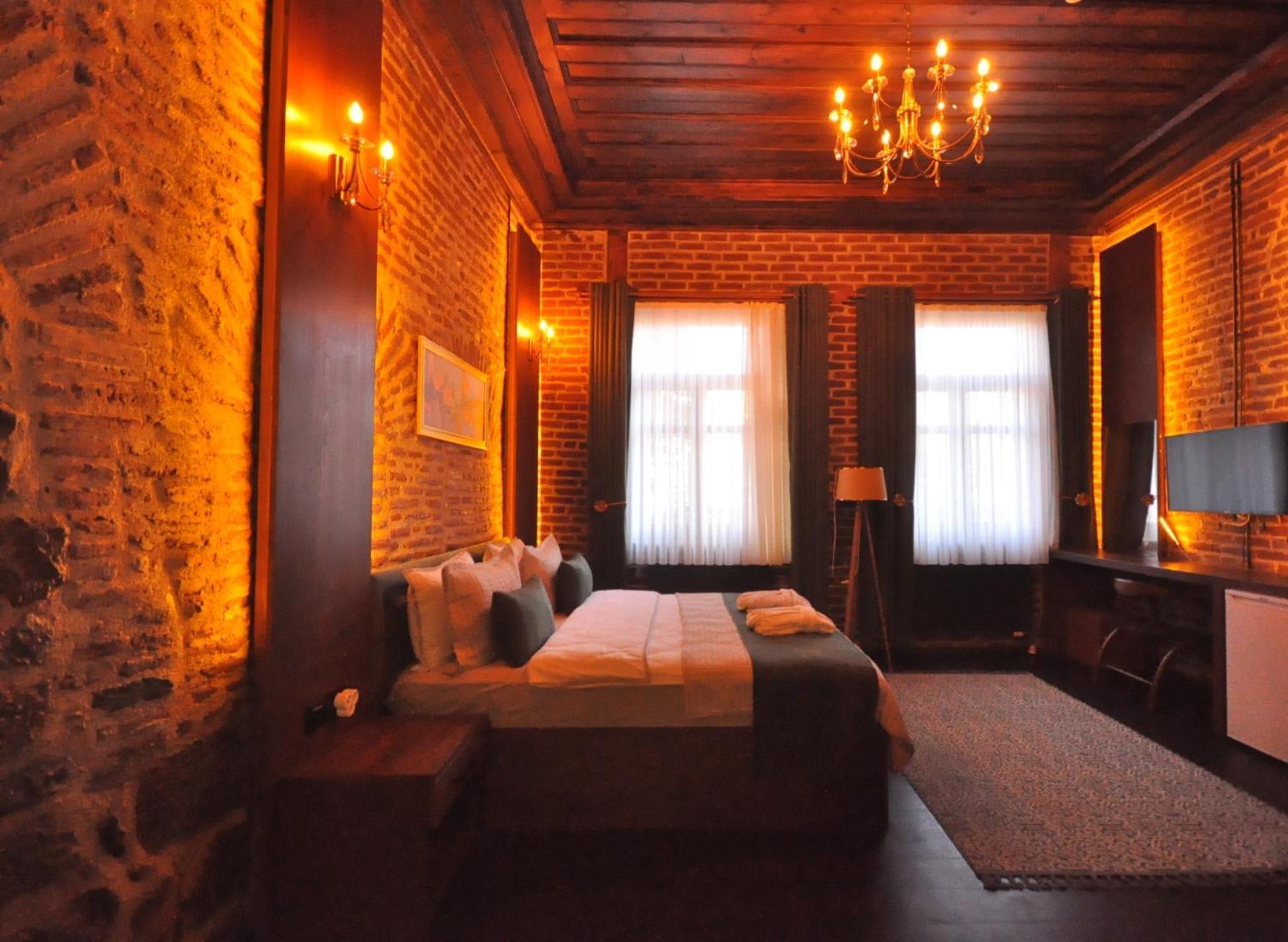 Mihman Konak Hotel Kars Exterior photo